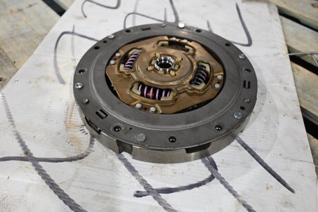 2010-2015 Toyota Prius Transmission Input Damper Clutch + Fly wheel Jdm 2ZR-FXE