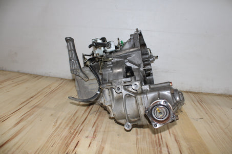 2002-2006 Honda CRV AWD Manual Transmission 5 speed JDM k24A Transmission 2.4L